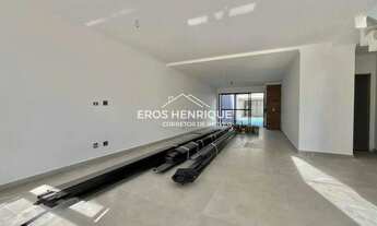 Imagem 4: Sobrado Alto Padrão com 3 Suítes, Piscina e Salão de Festas no Brejatuba