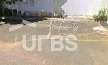 Imagem 3: Casa a venda no Setor Sul - proximo ao clube de engenharia - Avenida 136