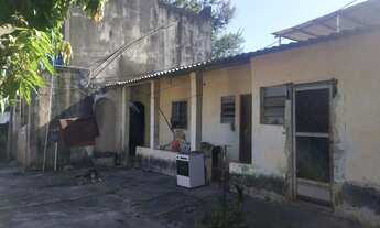 Imagem 4: Terreno com 4 casas *Negociável