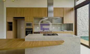 Imagem 4: Imóvel para venda com 262 metros quadrados com 4 quartos