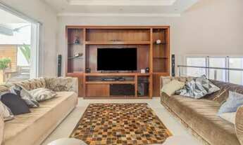 Imagem 3: Casa com 270 metros², 3 quartos, piscina e churrasqueira em Meireles - Fortaleza - CE