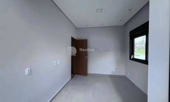 Imagem 4: DR - Sobrado Alto Padrão com 246 m² com 4 suítes, churrasqueira, piscina - Reserva Aruanã