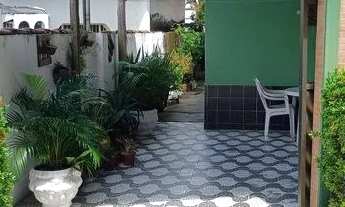 Imagem 3: Casa com três dormitórios sendo um suíte no Parque 10 - 100m²