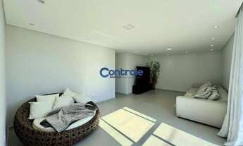 Imagem 4: Casa com Piscina e com 3 dormitórios sendo 1 suíte no Bairro Ipiranga - São José SC