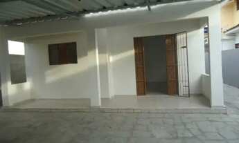 Imagem 4: Aluga-se casa Casa no José Américo, situada a Rua Violonista Rafael Rabelo, nº 264, três