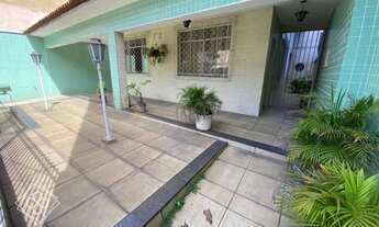 Imagem 2: Casa para Venda em Volta Redonda / RJ no bairro São Lucas