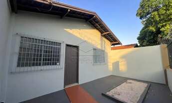 Imagem 2: CASA COM 02 DORMITÓRIOS NA VILA SEABRA