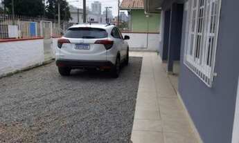 Imagem 4: Casa para Venda em Porto Belo, Balneário Perequê, 3 dormitórios, 1 suíte, 2 banheiros, 4 v