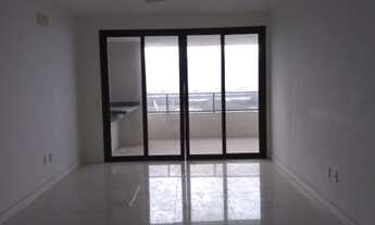 Imagem 2: Apartamento para venda tem 131 metros quadrados com 3 quartos, vista lagoa