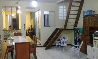 Imagem: Casa com 3/4, quintal ponto comercial