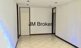 Imagem 6: Delicioso sol da manhã! Ótima varanda! Lindo apartamento de três quartos, à venda em São C