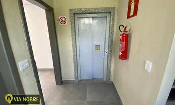 Imagem 3: Prédio novo com design moderno, 05 salas em ponto movimentado, próximo ao centro comercial