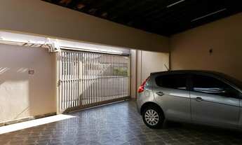 Imagem 2: Casa Jd. Eliana 03 Dorm.(01 suite) + "Área c/Churrasqueira nos Fundos"