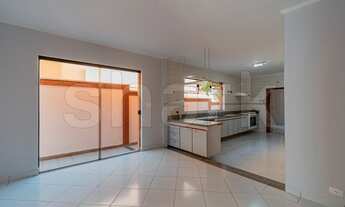 Imagem 4: Casa de condomínio para aluguel e venda com 480 metros quadrados com 4 quartos