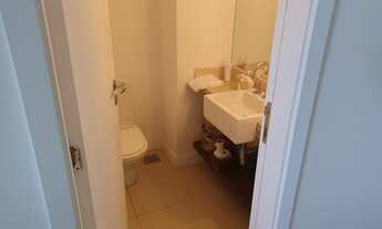 Imagem 6: Apartamento para aluguel e venda tem 333 metros quadrados com 4 quartos