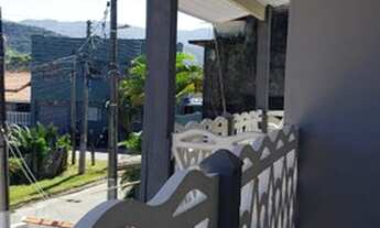 Imagem 3: Sobrado para venda possui 300 metros quadrados com 6 quartos em Jardim Jaqueira - Caraguat