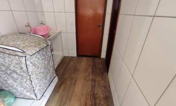 Imagem 6: Térrea para venda possui 172 metros quadrados com 4 quartos