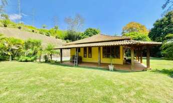 Imagem 7: Sítio com 88.000 m² de terreno com casa cede com 300m² 4 quartos 3 banheiros 5 vagas Grama