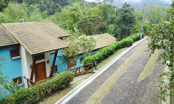 Imagem 2: Casa de condomínio para venda tem 300 metros quadrados com 4 quartos