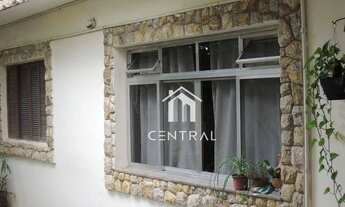 Imagem 3: Sobrado a venda sendo 2 casas no mesmo terreno - 234m² - 3 Dormitórios - 1 Suíte - 3 vagas