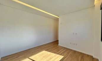 Imagem 4: Sobrado em condomínio fechado com 4 suítes, local lindo de viver