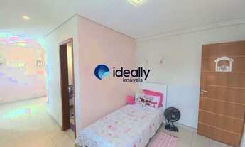 Imagem 7: Maravilhosa Casa com Piscina na divisa do Serrano com o Castelo em mais de 240 m² sendo 02