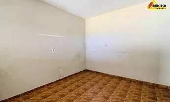 Imagem 2: Casa com ótima estrutura a venda Centro de Cotia com documento