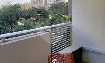 Imagem 1: São Paulo - Apartamento Padrão - VILA MADALENA