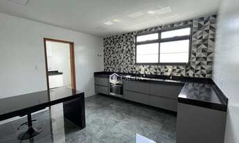 Imagem 7: Casa com 3 dormitórios à venda, 250 m² por R$ 1.660.000,00 - Vina Del Mar - Juiz de Fora/M