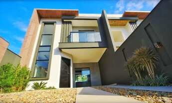 Imagem: Sobrado Alto Padrão - Penha/Armação 200