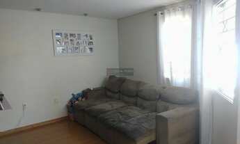 Imagem: Sobrado geminado em condomínio fechado