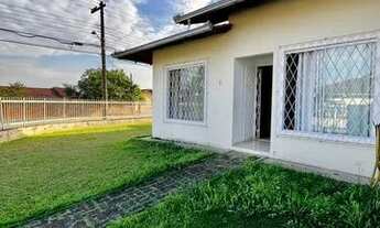 Imagem: Casa de esquina Averbada possui 71 m² com