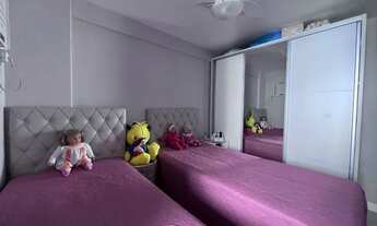 Imagem 4: Apartamento para venda possui 78 metros quadrados com 2 quartos em Icaraí - Niterói - RJ