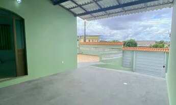 Imagem 3: Casa Duplex no Parque 10 - Com 03 quartos - Apta a financiamento bancário