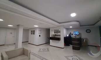 Imagem 2: Apartamento para venda tem 100 metros quadrados com 3 quartos em Campinas - São José - SC