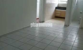 Imagem 4: Apartamento com 1 dormitório em prédio com 2 andares