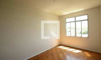 Imagem 2: Apartamento para Aluguel - Penha, 2 Quartos, 65 m2