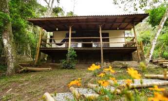 Imagem: Casa na Costa da Lagoa, a 500 metros das