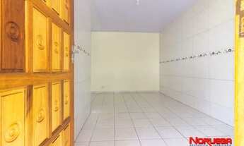 Imagem 2: Residência com 2 quartos para alugar por R$ 1150.00, 50.00 m2 - NOVO MUNDO - CURITIBA/PR