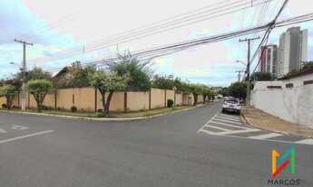 Imagem 3: Casa para Venda em Cuiabá, Jardim Cuiabá, 9 dormitórios, 5 suítes, 7 banheiros, 10 vagas