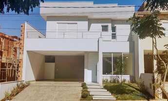 Imagem 4: Casa de condomínio sobrado para venda possui 250 metros quadrados com 3 quartos