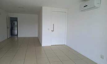 Imagem 7: Apartamento para venda possui 145 metros quadrados com 4 quartos