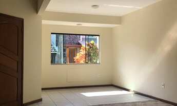 Imagem 3: Casa de condomínio para aluguel com 187 metros quadrados com 3 quartos