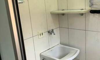 Imagem 3: Apartamento com mobília