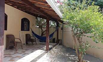 Imagem: Casa colonial linear frente de rua