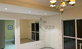 Imagem 3: Casa de condomínio para aluguel possui 257 metros quadrados com 3 quartos