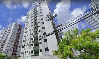 Imagem 2: Apartamento no Bairro da Torre com 3 quartos sendo 1 suíte com 76m² por R$ 380MIL