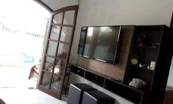 Imagem 4: Casa com Piscina em Matinhos