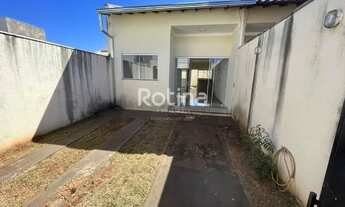 Imagem 2: Casa para alugar, 2 quartos, 1 suíte, 1 vaga, Jardim Brasília - Uberlândia/MG - R$ 1.100,0