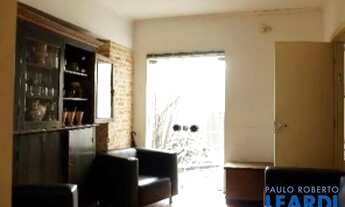 Imagem 2: CASA ASSOBRADADA - JARDIM EUROPA - SP